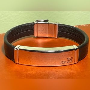 DAVID YURMAN BLACK LEATHER BRACELET WITH STERLING SILVER .925 size (M) 7 3/4”